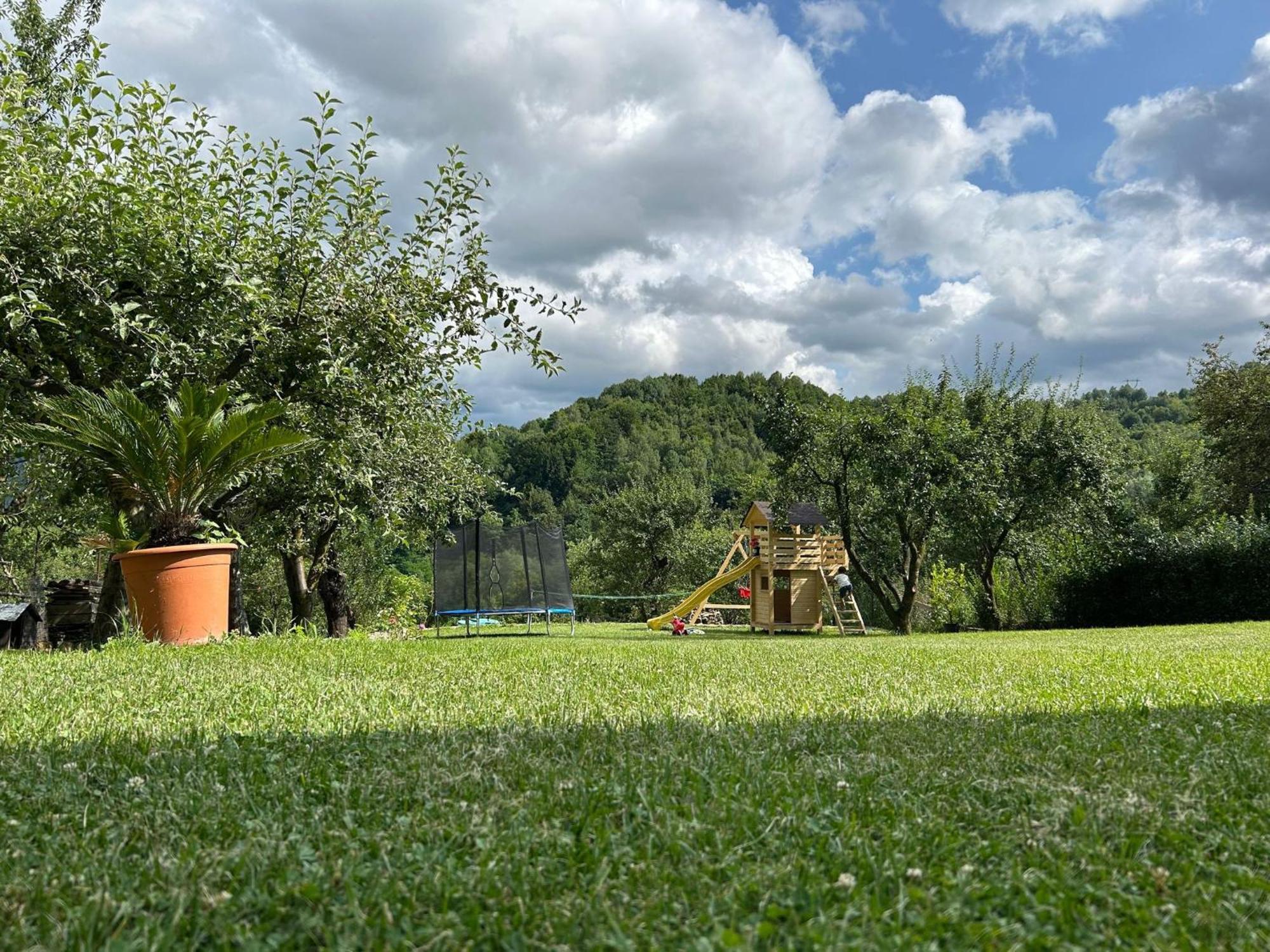 Vila Ella Vila Căpăţîneni-Ungureni Exterior foto