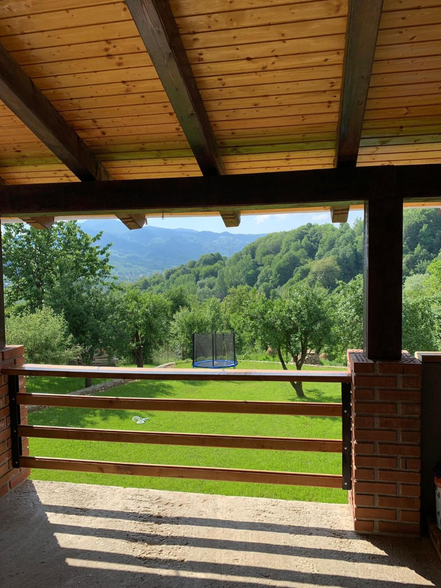 Vila Ella Vila Căpăţîneni-Ungureni Exterior foto